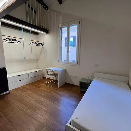 Apartamento Moderno In Piazza Aldrovandi